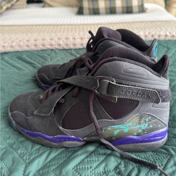 Jordan aqua 8’s 2011 edition is perfect condition - Picture 2 of 16